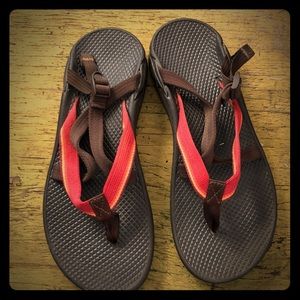 Chaco woman sandals